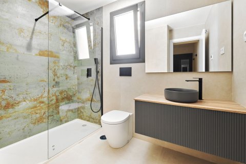Bungalowi myytävänä Torrevieja, Alicante, Espanja, 2 makuuhuonetta, 83 m2 No. 76987 - kuva 19