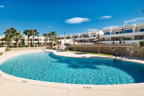 Bungalowi myytävänä Torrevieja, Alicante, Espanja, 2 makuuhuonetta, 83 m2 No. 76987 - kuva 30