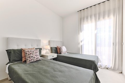 Продажа бунгало в Торревьеха, Аликанте, Испания 2 спальни, 83м2 №76986 - фото 21