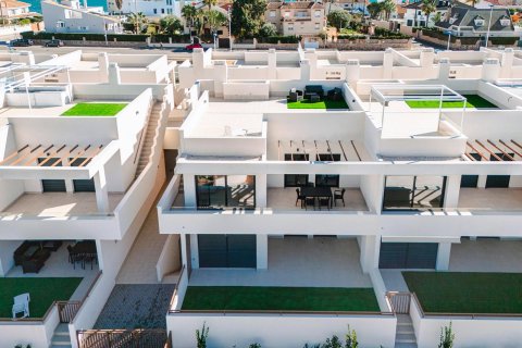 Bungalowi myytävänä Torrevieja, Alicante, Espanja, 2 makuuhuonetta, 83 m2 No. 76986 - kuva 27