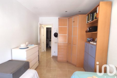 Kamienica w El Vendrell, Tarragona, Hiszpania 4 sypialnie, 247 mkw. nr 152966 – zdjęcie 22