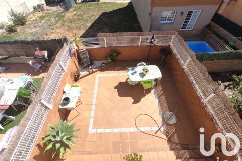 Kamienica w El Vendrell, Tarragona, Hiszpania 4 sypialnie, 247 mkw. nr 152966 – zdjęcie 29