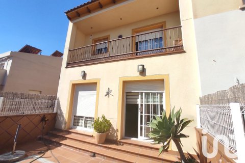 Kamienica w El Vendrell, Tarragona, Hiszpania 4 sypialnie, 247 mkw. nr 152966 – zdjęcie 14