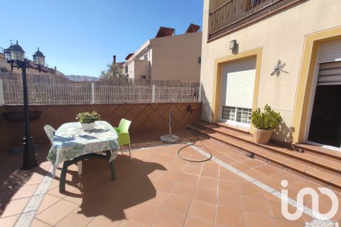 Kamienica w El Vendrell, Tarragona, Hiszpania 4 sypialnie, 247 mkw. nr 152966 – zdjęcie 15