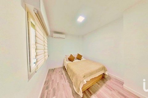 Продажа квартиры в Аликанте, Испания 3 спальни, 73м2 №152965 - фото 13