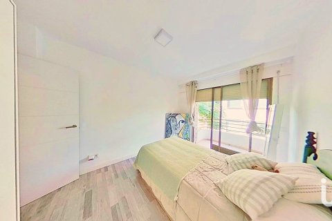 Продажа квартиры в Аликанте, Испания 3 спальни, 73м2 №152965 - фото 27