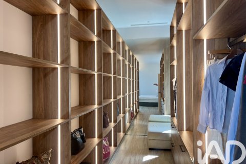 Talo myytävänä Sant Andreu de Llavaneres, Barcelona, Espanja, 8 makuuhuonetta, 2800 m2 No. 152962 - kuva 13