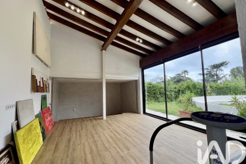 Talo myytävänä Sant Andreu de Llavaneres, Barcelona, Espanja, 8 makuuhuonetta, 2800 m2 No. 152962 - kuva 24
