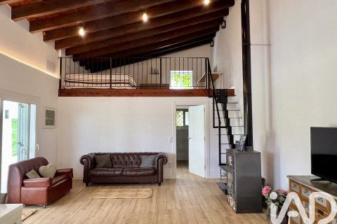 Talo myytävänä Sant Andreu de Llavaneres, Barcelona, Espanja, 8 makuuhuonetta, 2800 m2 No. 152962 - kuva 26