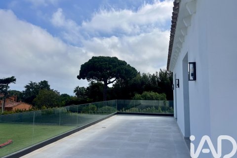 Talo myytävänä Sant Andreu de Llavaneres, Barcelona, Espanja, 8 makuuhuonetta, 2800 m2 No. 152962 - kuva 15