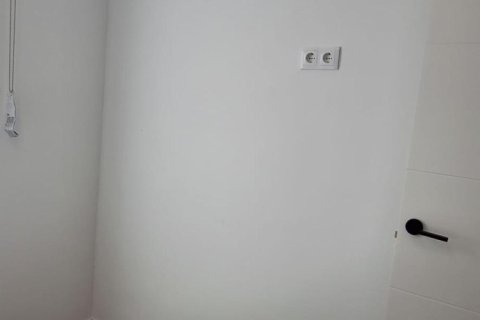 Wohnung zum Verkauf in Torrevieja, Alicante, Spanien 1 Schlafzimmer, 95 m2 Nr. 165962 - Foto 11