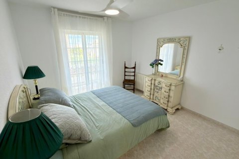 Продажа квартиры в Л'Альфас дель Пи, Аликанте, Испания 3 спальни, 185.99м2 №165956 - фото 18