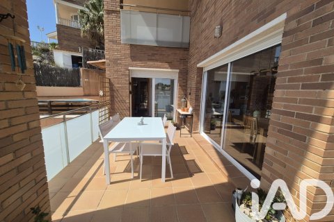 Casa in vendita a Cubelles, Barcelona, Spagna 4 camere da letto, 285 mq. N° 172207 - foto 9