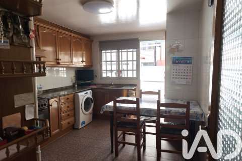 Wohnung in Gandia, Valencia, Spanien 4 Schlafzimmer, 139 m2 Nr. 172294