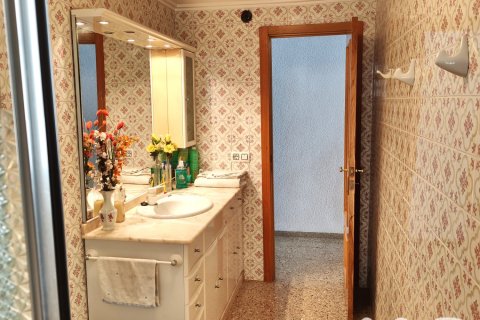 Wohnung zum Verkauf in Gandia, Valencia, Spanien 4 Schlafzimmer, 139 m2 Nr. 172294 - Foto 26