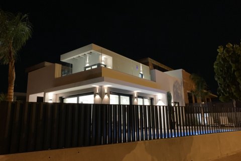 Villa for sale Daya Nueva, Alicante, Spain 3 bedrooms, 128 sq.m. No. 116765 - photo 12