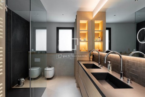 Villa for sale in Cabrils, Barcelona, Spain 5 bedrooms, 712 sq.m. No. 161449 - photo 22