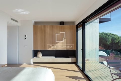 Villa for sale in Cabrils, Barcelona, Spain 5 bedrooms, 712 sq.m. No. 161449 - photo 20