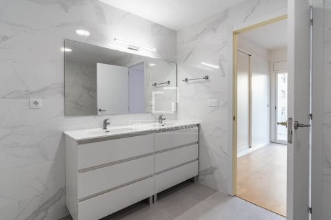 Lägenhet till salu i Barcelona, Spanien 3 sovrum, 95 kvm. Nr. 161451 - foto 10