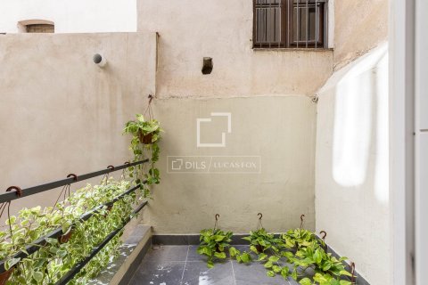 Lägenhet till salu i Barcelona, Spanien 2 sovrum, 44 kvm. Nr. 161454 - foto 25