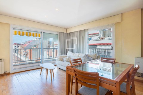 Lägenhet till salu i Sant Cugat Del Valles, Barcelona, Spanien 2 sovrum, 123 kvm. Nr. 161448 - foto 3