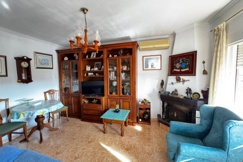 Villa till salu Punta Prima, Alicante, Spanien 5 sovrum, 200 kvm. Nr. 118983 - foto 5