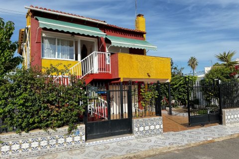 Villa till salu Punta Prima, Alicante, Spanien 5 sovrum, 200 kvm. Nr. 118983 - foto 25