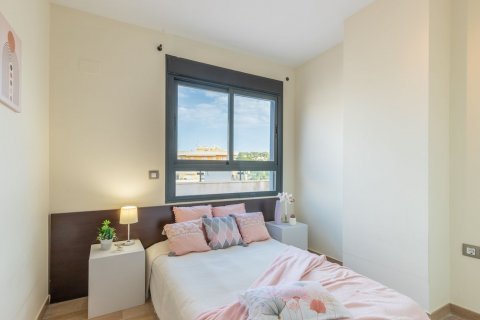 Продажа квартиры в Морайра, Аликанте, Испания 2 спальни, 90м2 №119080 - фото 13