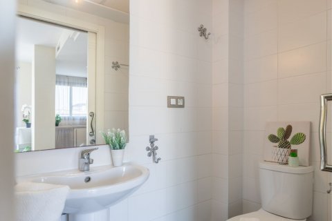 Продажа квартиры в Морайра, Аликанте, Испания 2 спальни, 90м2 №119080 - фото 22