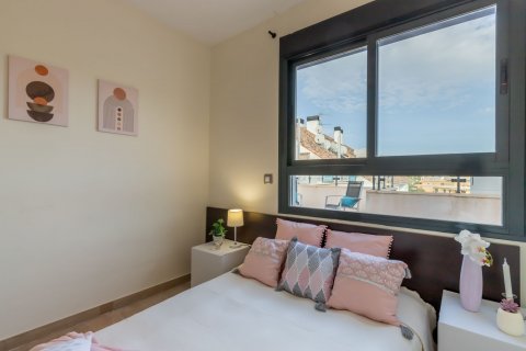 Продажа квартиры в Морайра, Аликанте, Испания 2 спальни, 90м2 №119080 - фото 14