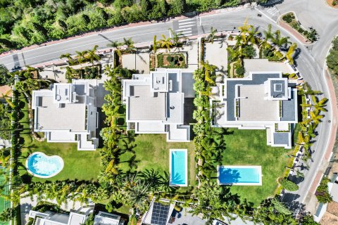Willa w Marbella, Malaga, Hiszpania 6 sypialni, 647 mkw. nr 176092 – zdjęcie 23