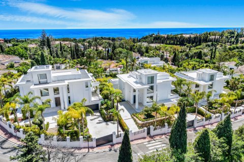 Willa w Marbella, Malaga, Hiszpania 6 sypialni, 647 mkw. nr 176092 – zdjęcie 2