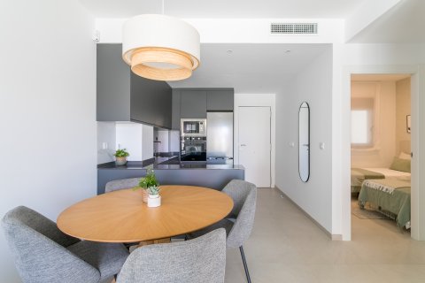 Apartment for sale Torrevieja, Alicante, Spain 2 bedrooms, 65 sq.m. No. 134682 - photo 26