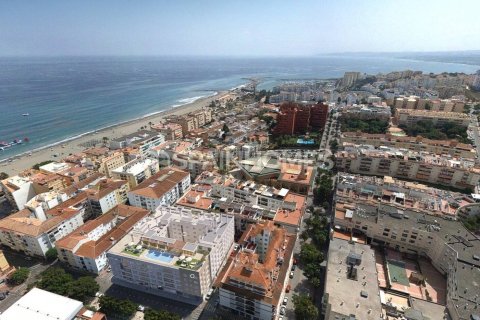 Huoneisto myytävänä Estepona, Malaga, Espanja, 2 makuuhuonetta, 63 m2 No. 193717 - kuva 3