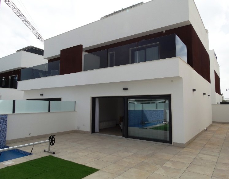 Villa en Pilar de la Horadada, Alicante, España 3 dormitorios, 116 m2 No. 161501