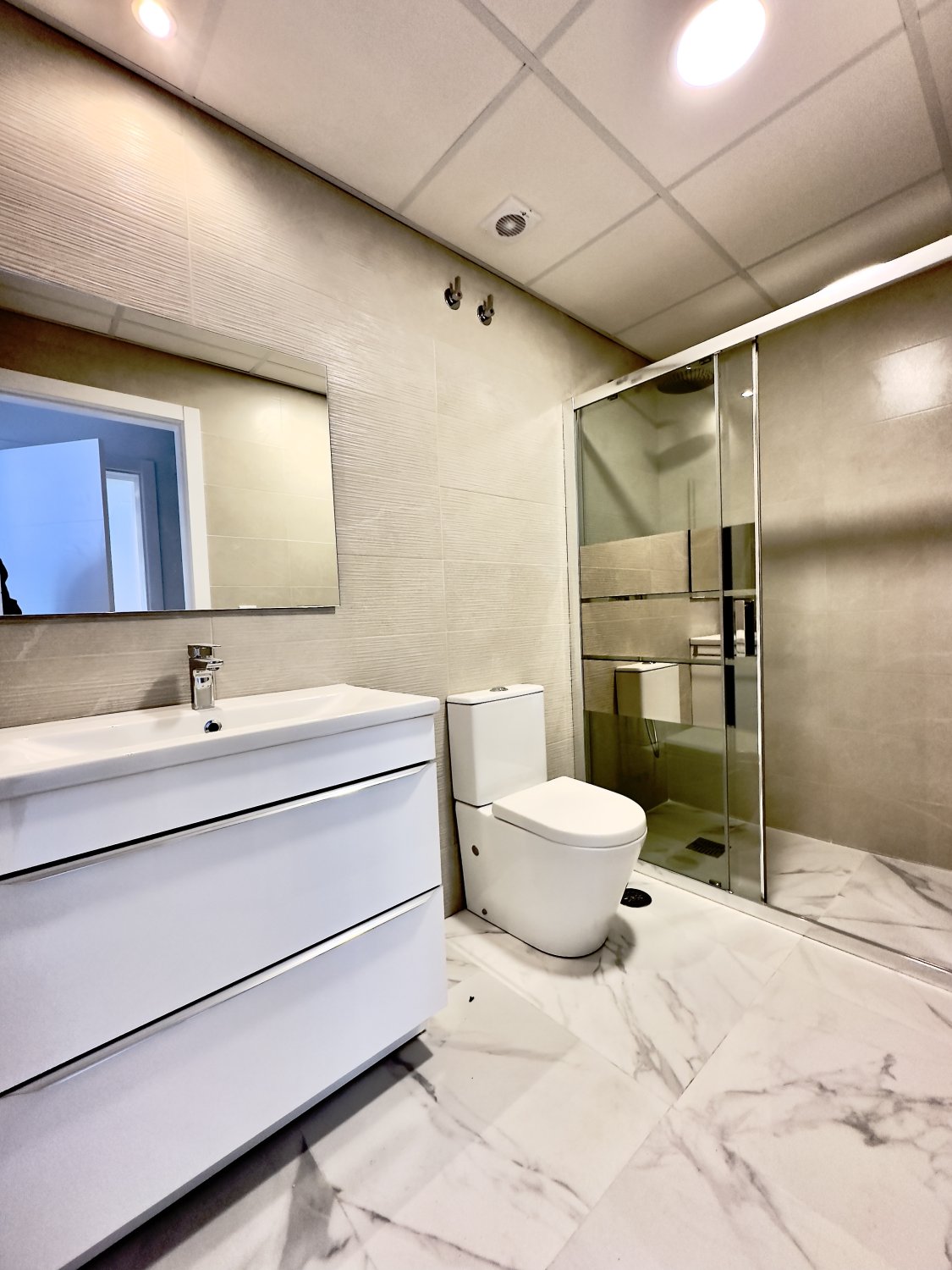 Villa i Ciudad Quesada, Alicante, Spanien 4 sovrum, 260 kvm. Nr. 161502