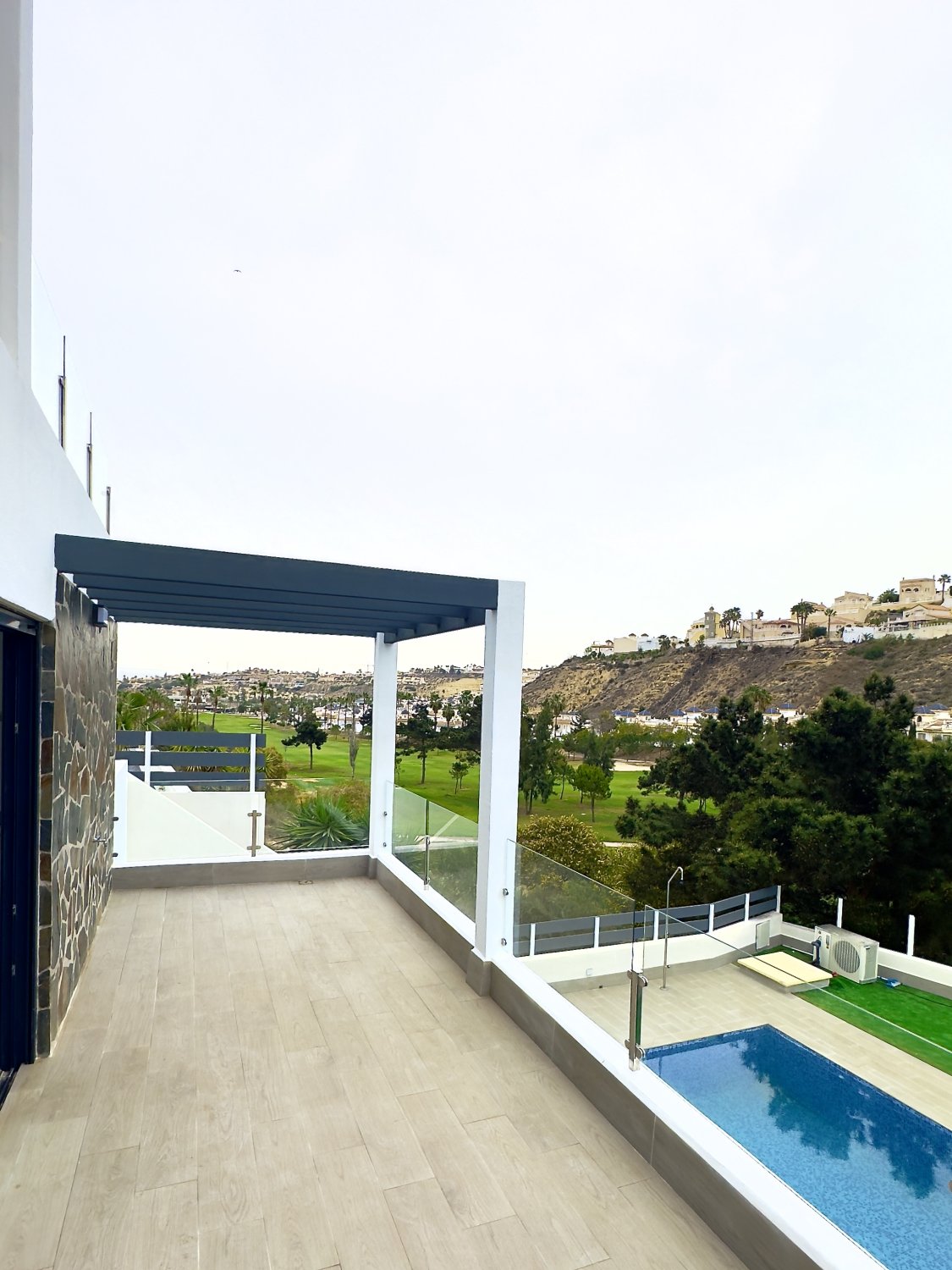 Villa i Ciudad Quesada, Alicante, Spanien 4 sovrum, 260 kvm. Nr. 161502