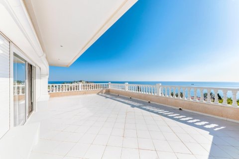 Продажа виллы в Аликанте, Испания 7 спален, 1126м2 №145329 - фото 4