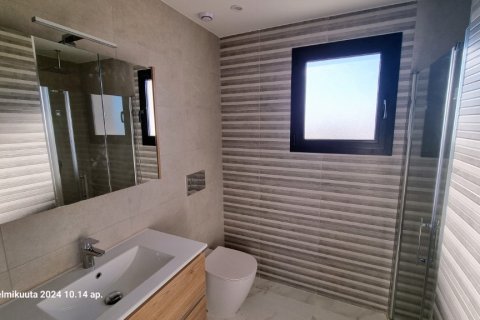 Apartment for sale in Villamartin, Alicante, Spain 2 bedrooms, 82 sq.m. No. 145327 - photo 13