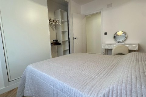 Apartament w Torrevieja, Alicante, Hiszpania 2 sypialnie, 77 mkw. nr 145328 – zdjęcie 16