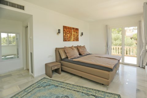 Villa till salu Santa Ponsa, Mallorca, Spanien 4 sovrum, 207 kvm. Nr. 109922 - foto 11