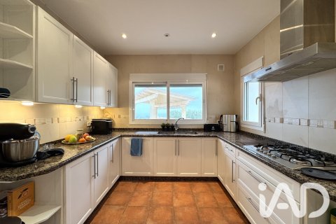 Продажа дома в Теулада, Аликанте, Испания 4 спальни, 280м2 №188099 - фото 16