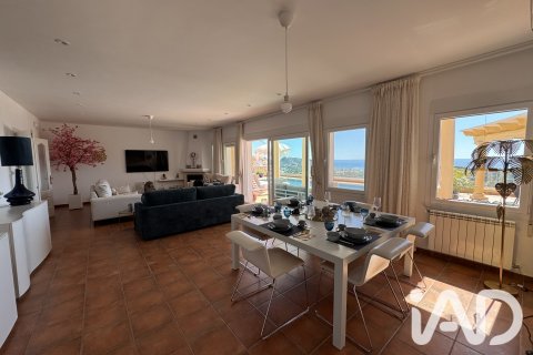 Продажа дома в Теулада, Аликанте, Испания 4 спальни, 280м2 №188099 - фото 14