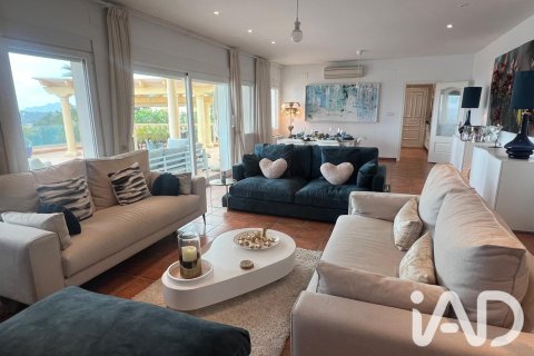 Продажа дома в Теулада, Аликанте, Испания 4 спальни, 280м2 №188099 - фото 9