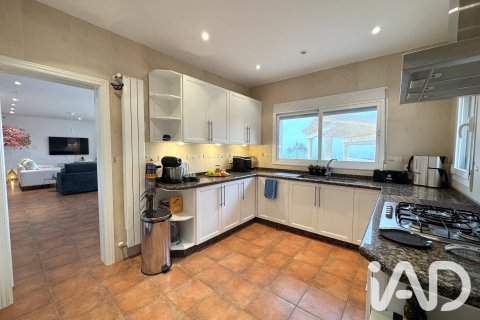 Продажа дома в Теулада, Аликанте, Испания 4 спальни, 280м2 №188099 - фото 15