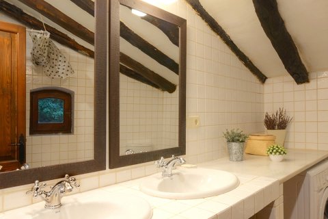 Продажа дома в Кампродон, Герона, Испания 13 спален, 580м2 №188102 - фото 26