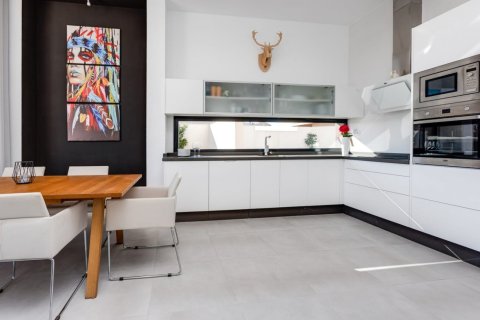 Villa à vendre à Pilar de la Horadada, Alicante, Espagne, 3 chambres, 151 m2 No. 142550 - photo 6