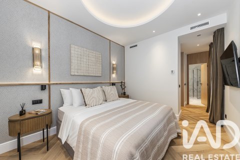 Apartamento en venta en Madrid, España 3 dormitorios, 192 m2 No. 172528 - foto 27