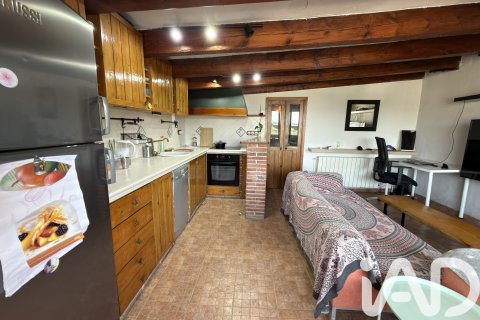 Penthouse for sale in Barcelona, Spain 1 bedroom, 41 sq.m. No. 172522 - photo 8