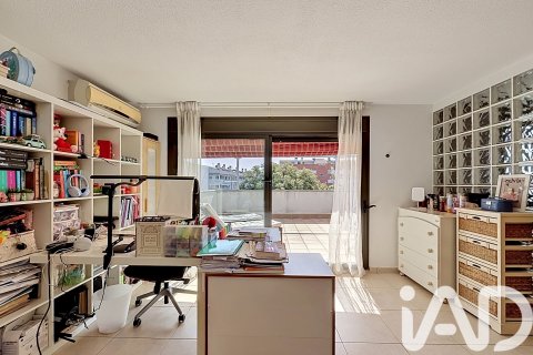 Dúplex en venta en Montornès del Vallès, Barcelona, España 3 dormitorios, 163 m2 No. 172527 - foto 22